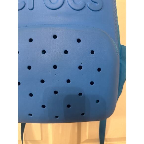 RARE Crocs Classic Backpack in Royal Blue - Picture 3 of 8